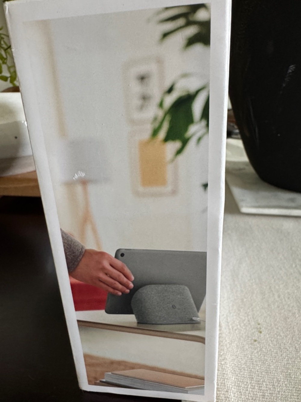 Google Charging Speaker Dock for Pixel Tablet in Light Gray Fabric - Picture 3 of 3